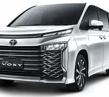 mobil-sliding-door-di-indonesia-toyota-voxy