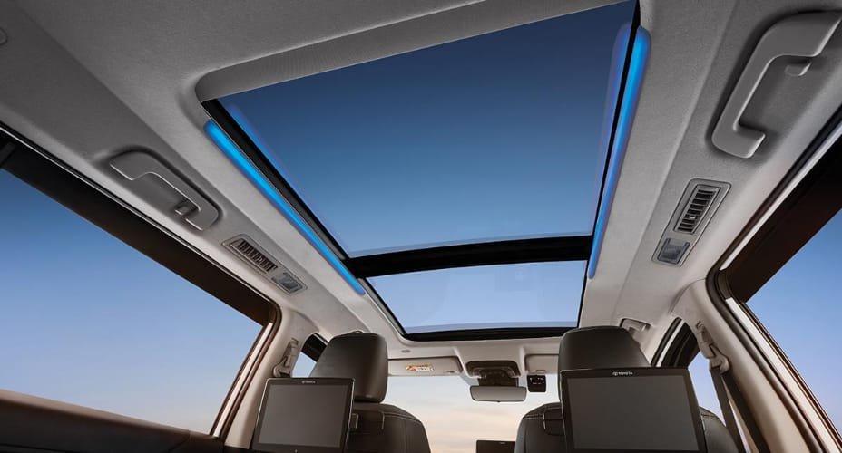 service sunroof mobil
